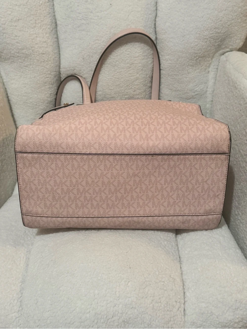 Michael Kors Carmen Large North South Zip Tote (blush pink) - Picture 7 of 13